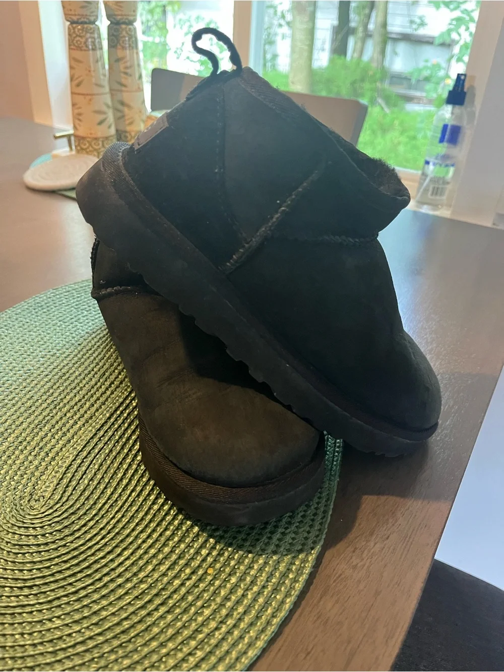 UGG CLASSIC ULTRA MINI BLACK SUEDE FUR COMFORT WOMEN'S BOOTS SIZE US 6